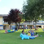 Schellander Privatstrand Apartamento *